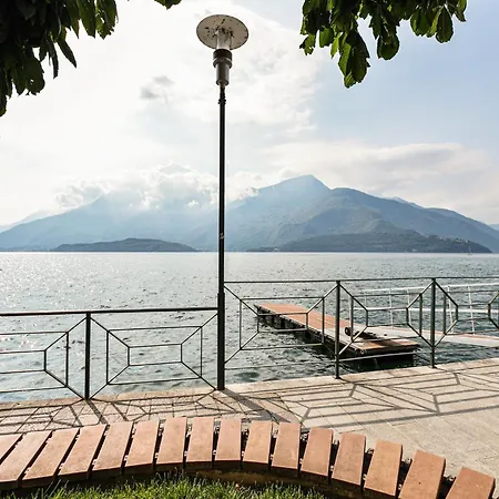Wonderful Flat With Swimming Pool Lift And Garden