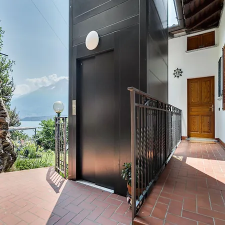 Apartment Wonderful Flat With Swimming Pool Lift And Garden
