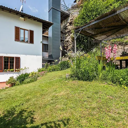 Wonderful Flat With Swimming Pool Lift And Garden * Gravedona