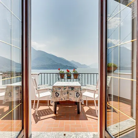 Wonderful Flat With Swimming Pool Lift And Garden غْرافيدونا