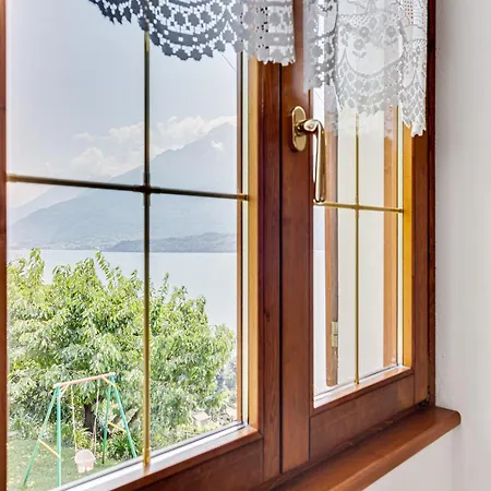 Wonderful Flat With Swimming Pool Lift And Garden *