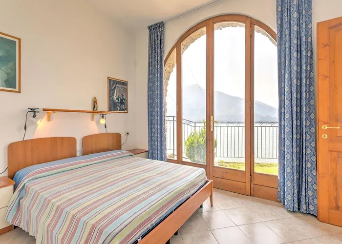 Belvilla By Oyo Casa Archi Tre גראבדונה