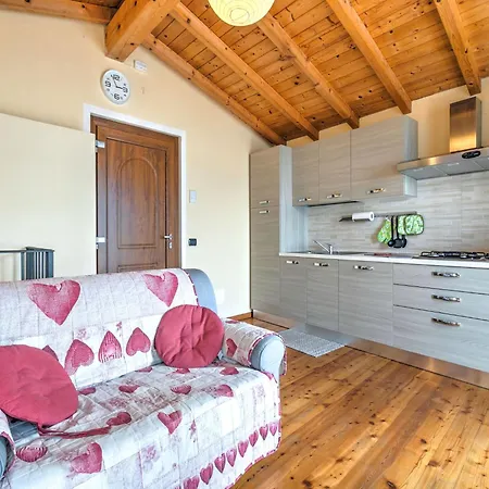 Belvilla By Oyo Casa Archi Tre Apartment Gravedona