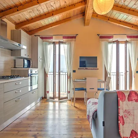 Apartment Belvilla By Oyo Casa Archi Tre Gravedona